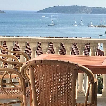 Apartmani Nina Sibenik Ngoại thất bức ảnh