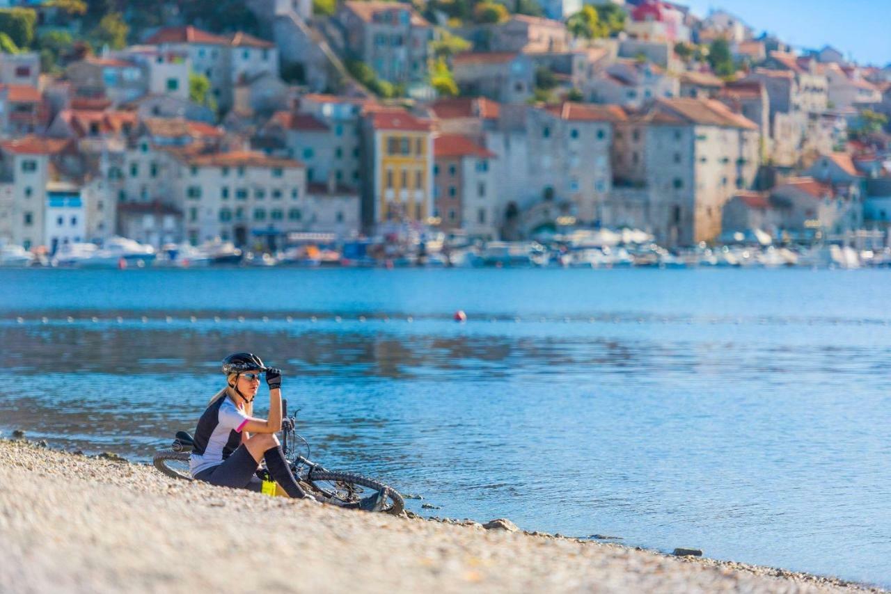 Apartmani Nina Sibenik Ngoại thất bức ảnh