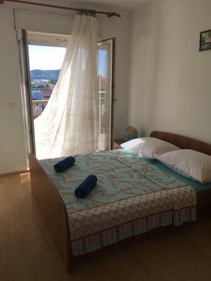Apartmani Nina Sibenik Ngoại thất bức ảnh