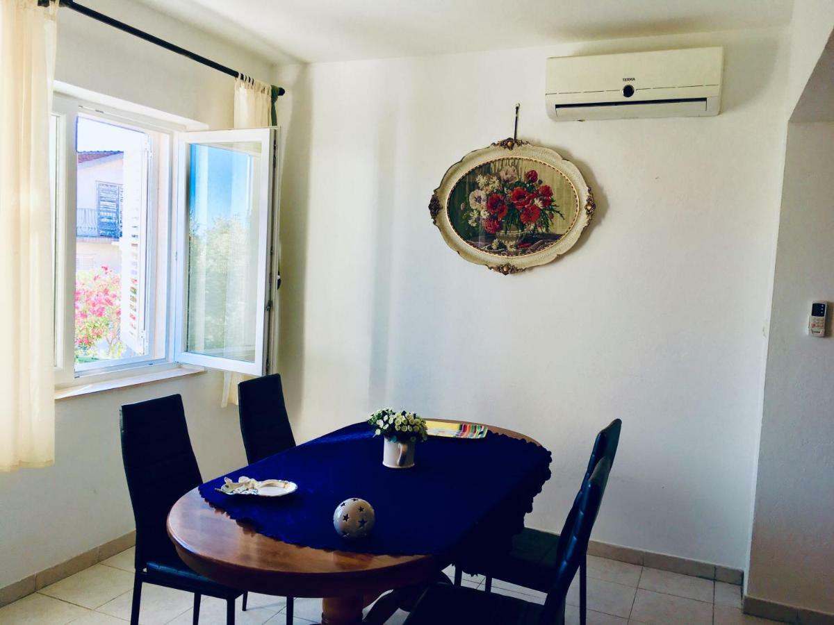 Apartmani Nina Sibenik Ngoại thất bức ảnh