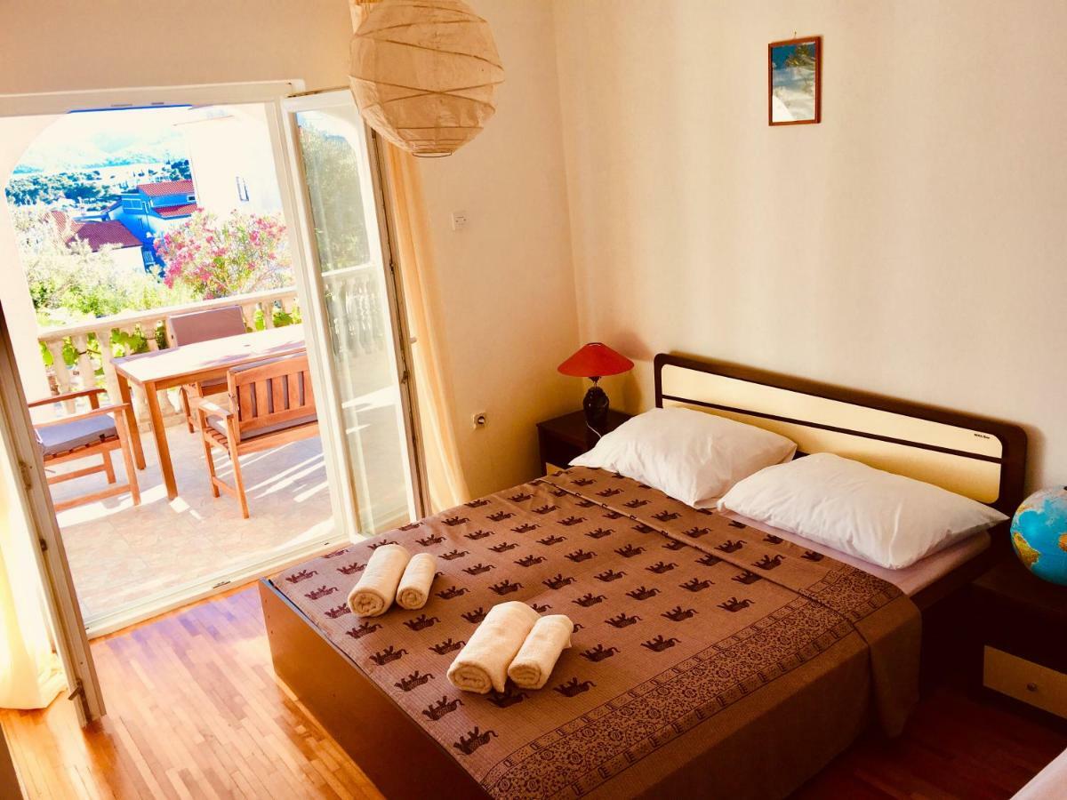 Apartmani Nina Sibenik Ngoại thất bức ảnh