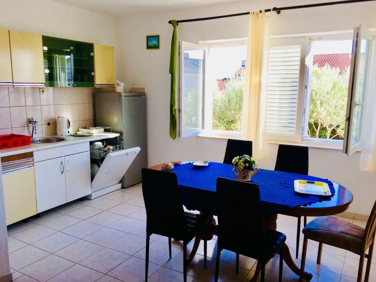 Apartmani Nina Sibenik Ngoại thất bức ảnh
